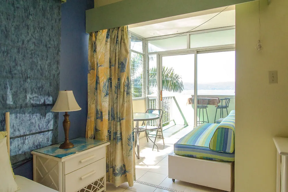Sky Lounge Beach Studio Apartment Montego Bay