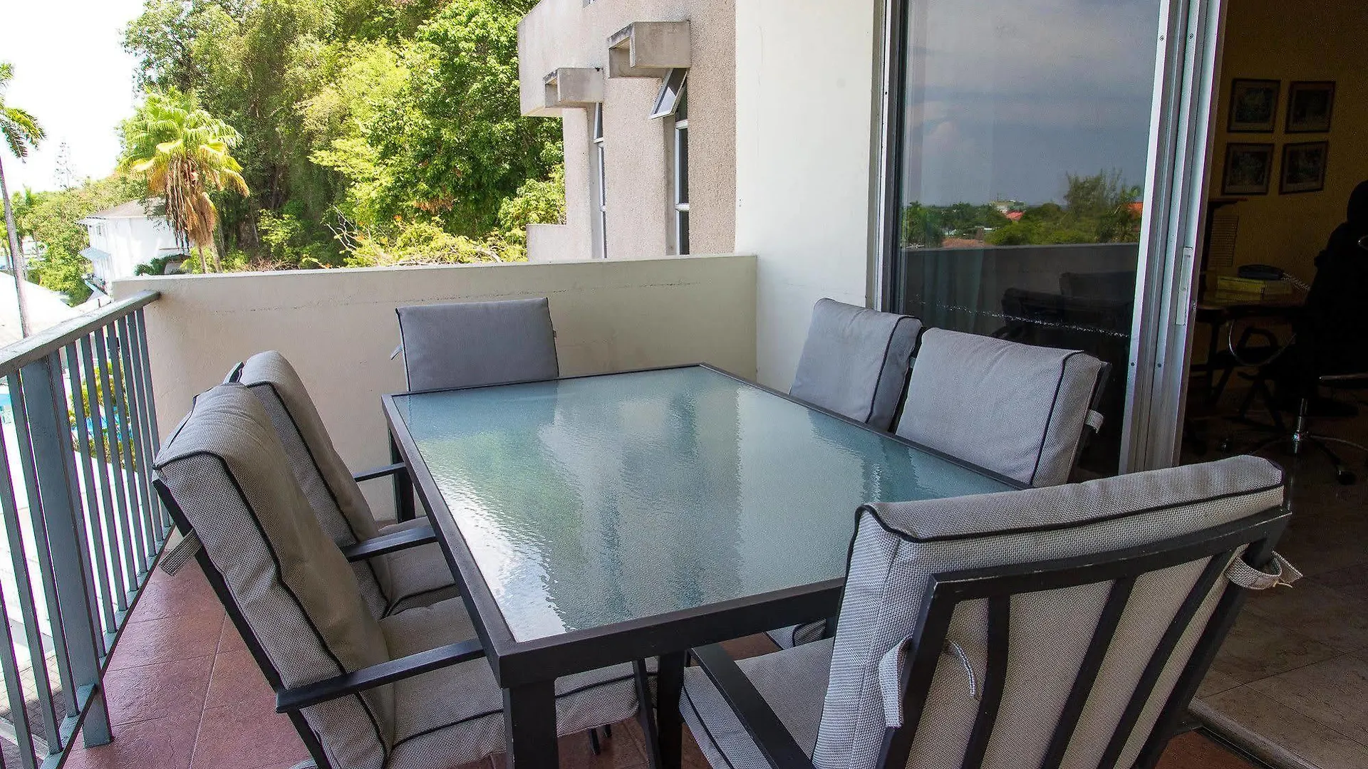 Apartment Sky Lounge Beach Studio